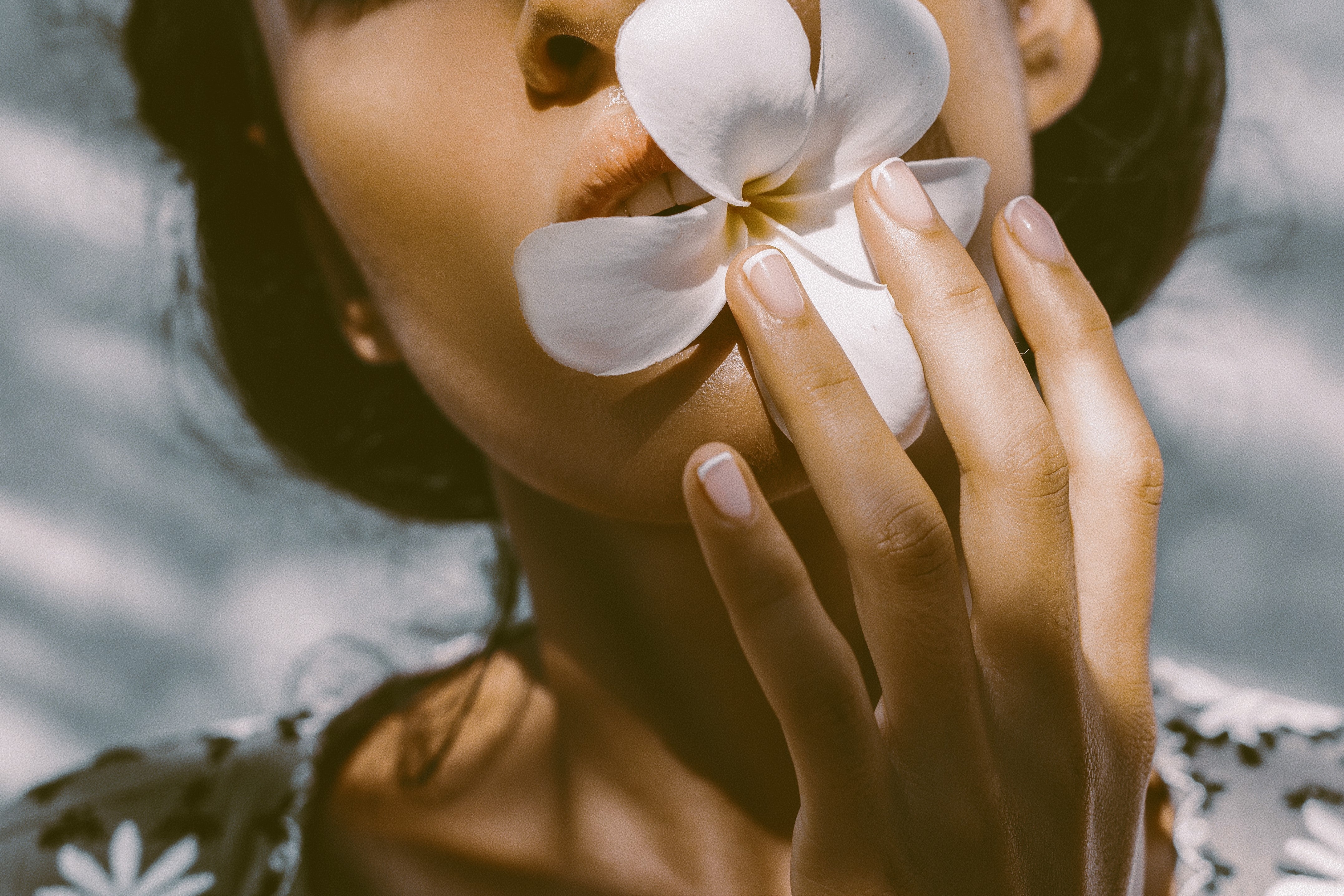 Best Natural Menopause Supplements: A Buyer's Guide